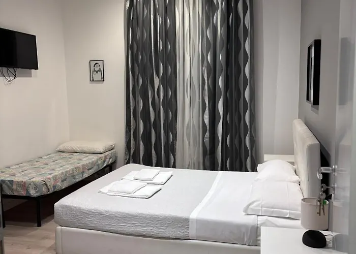 Spazio Cavour 3* Rzym