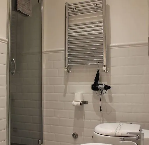 Spazio Cavour 3* Rzym